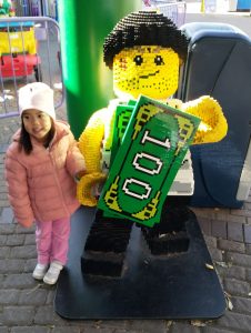 ABC Dad Legoland Cara Robber